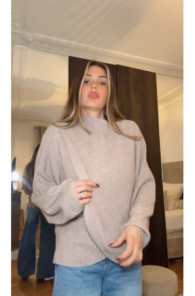 PULL CROISE COL MONTANT